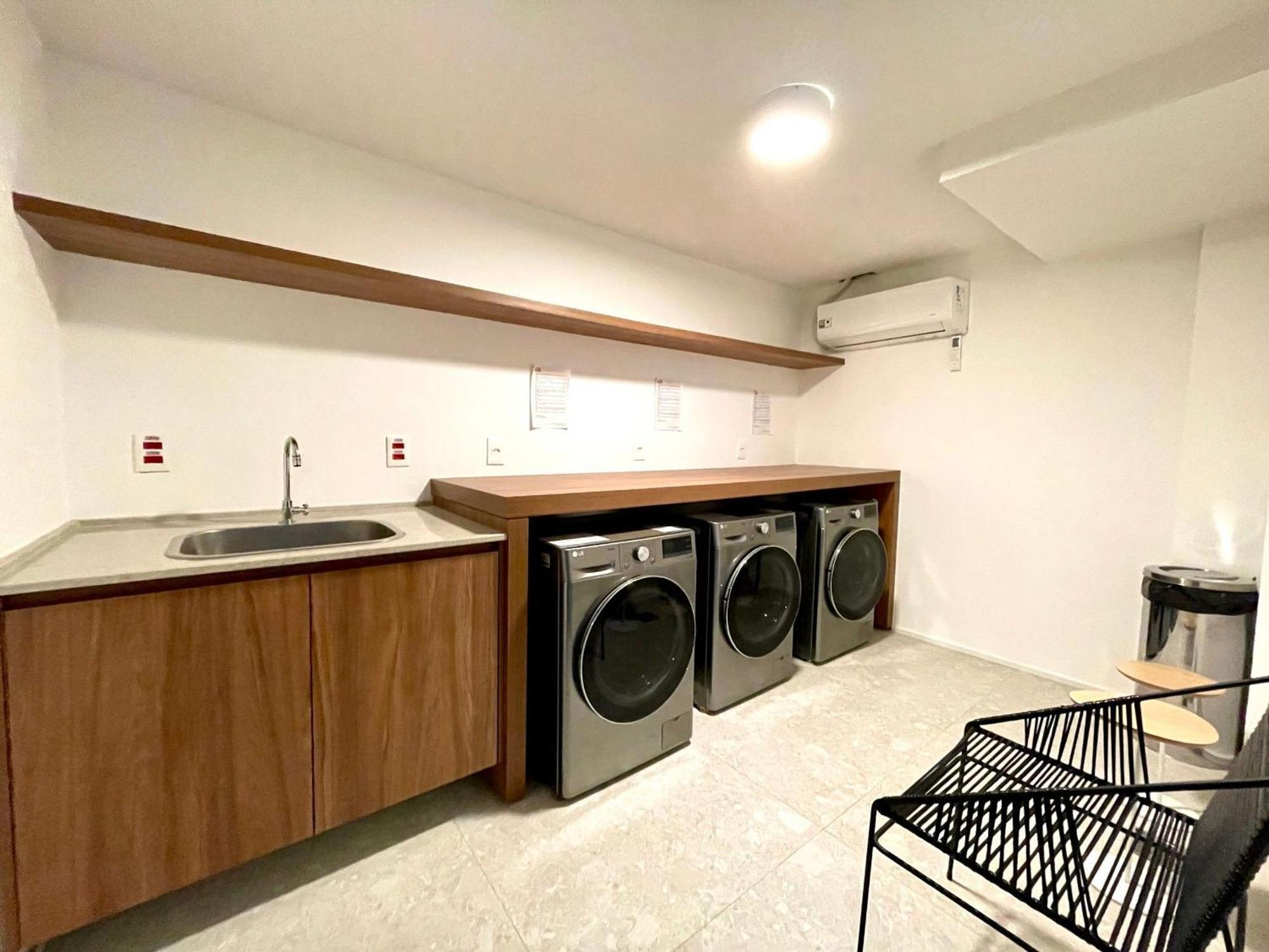 Apartamento Leblon - Moderno Com Piscina E Academia. Rio de Janeiro