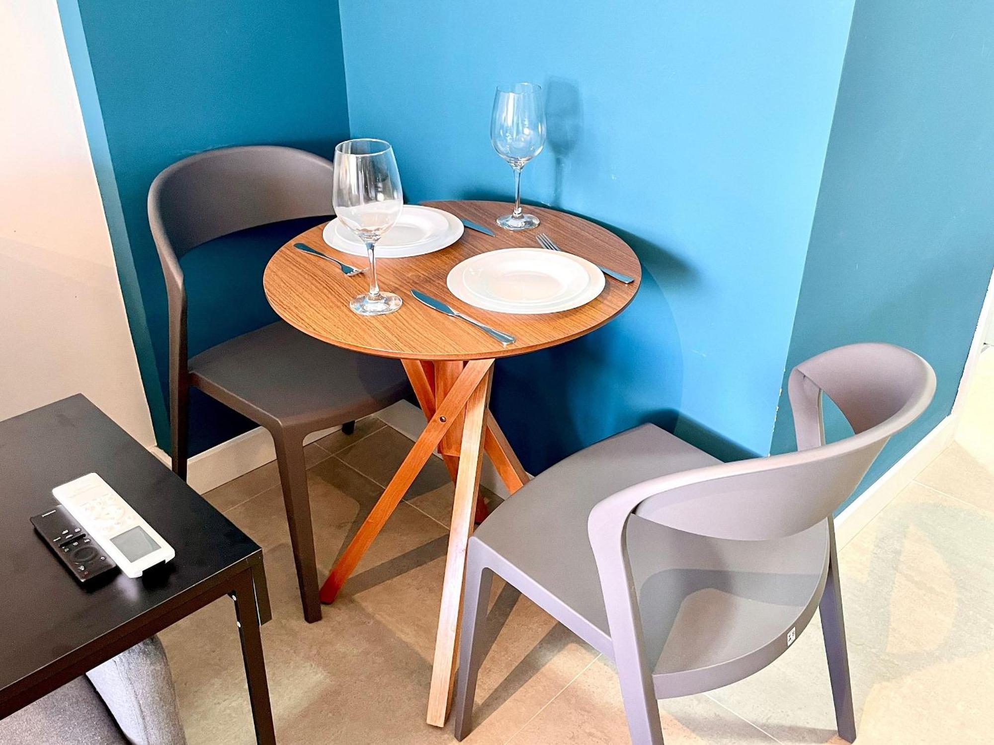 Apartamento Leblon - Moderno Com Piscina E Academia. Rio de Janeiro