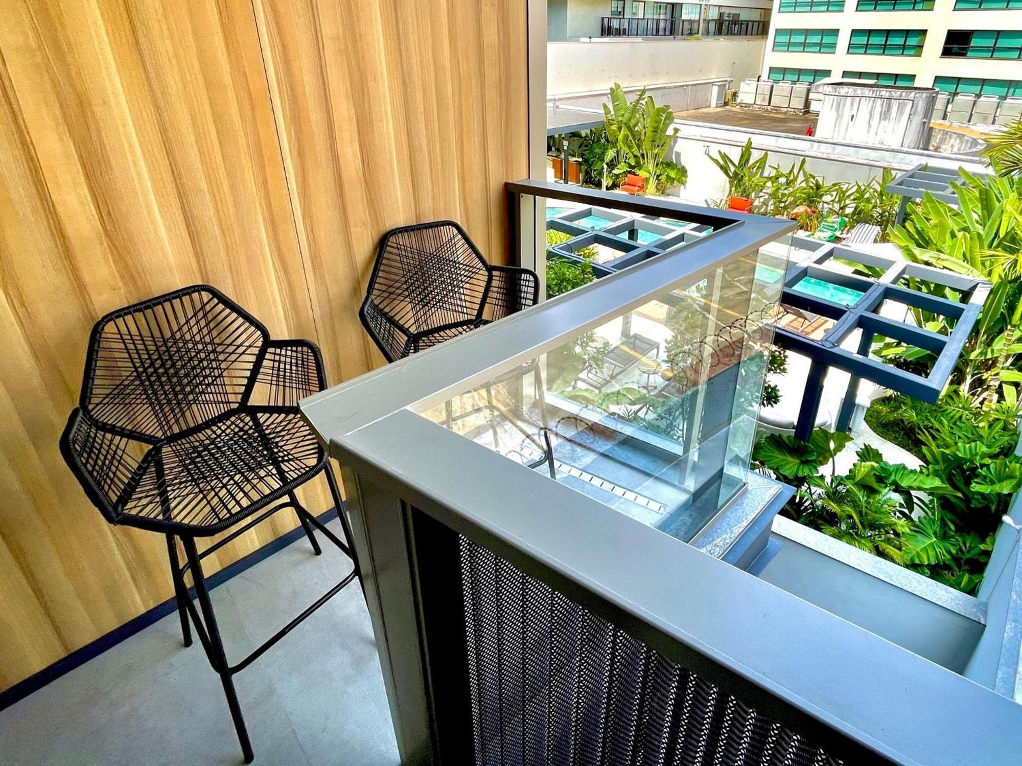 Apartamento Leblon - Moderno Com Piscina E Academia. *