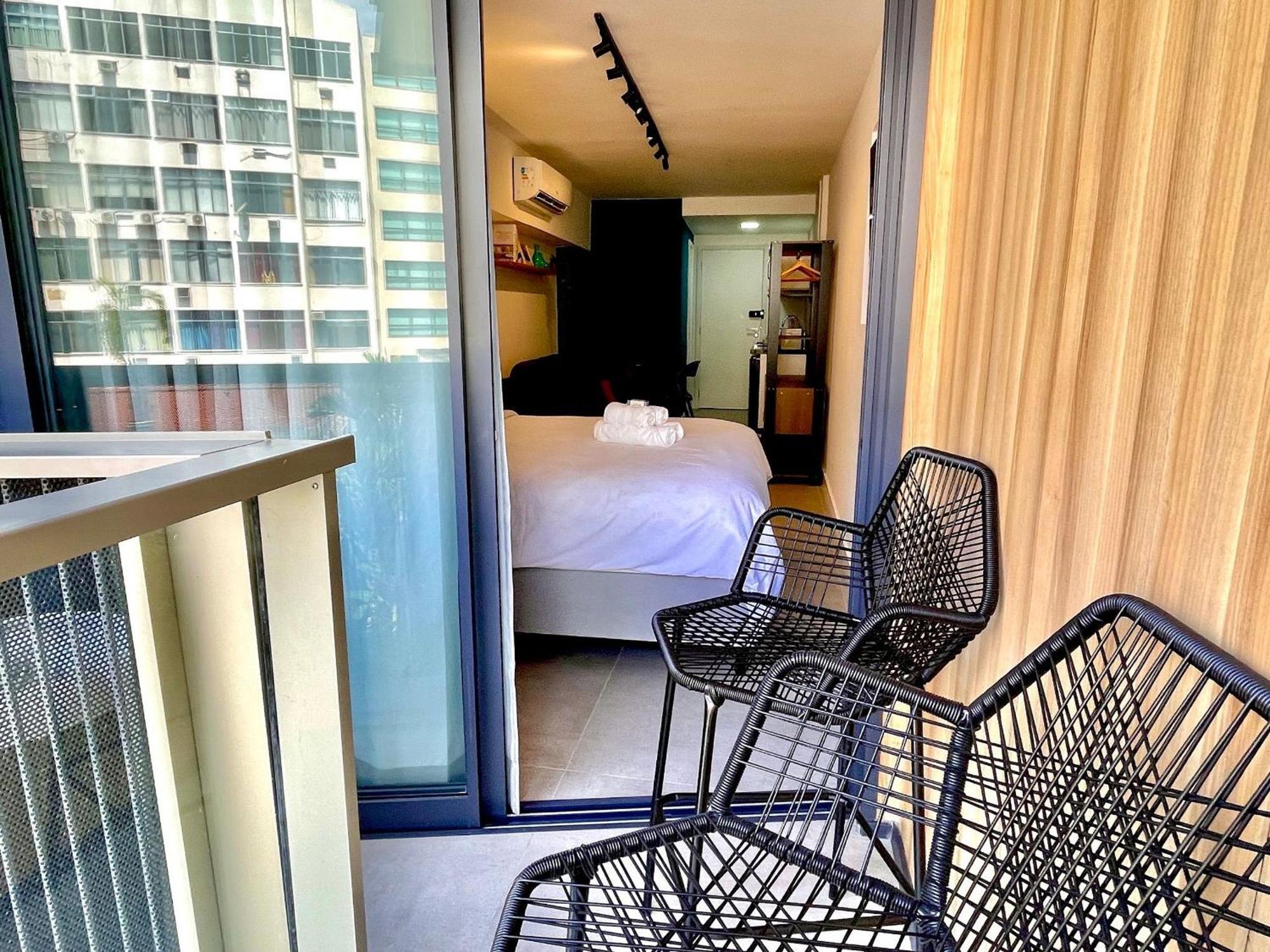Apartamento Leblon - Moderno Com Piscina E Academia.